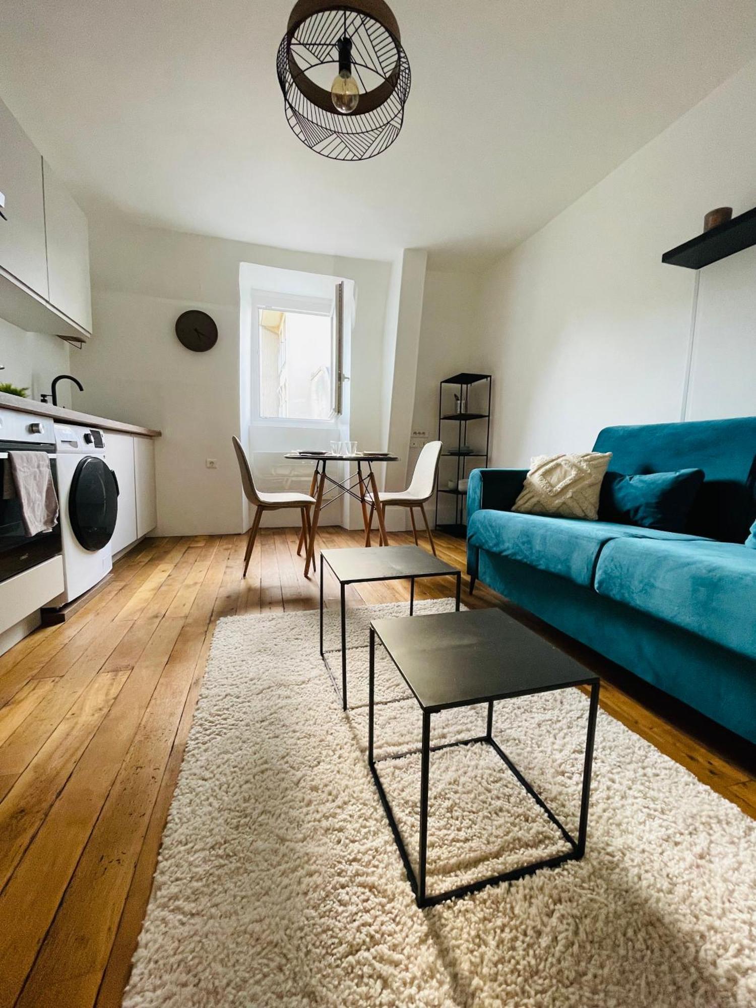 Charmant Appartement Au Coeur De Bourges Eksteriør bilde