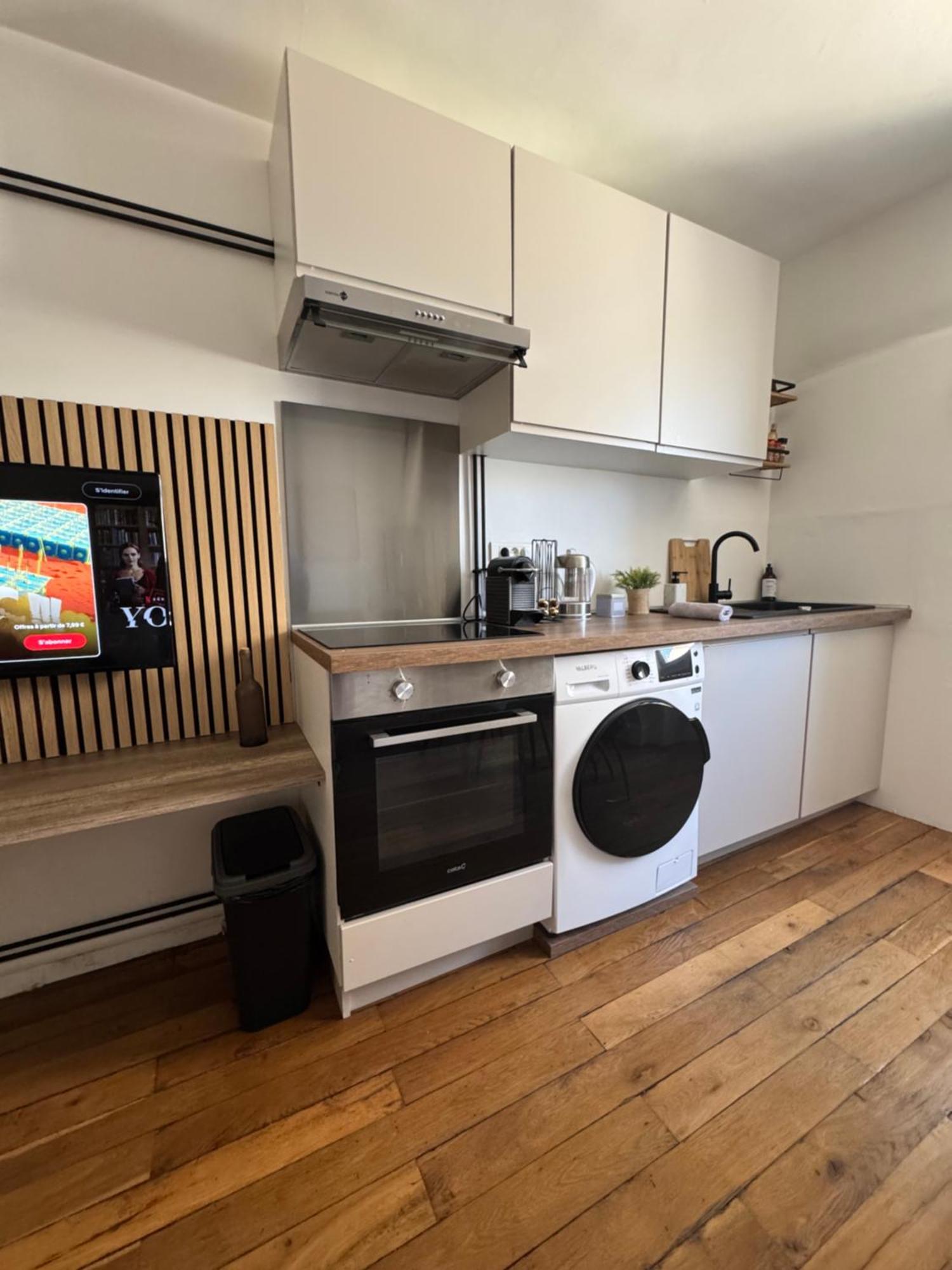 Charmant Appartement Au Coeur De Bourges Eksteriør bilde